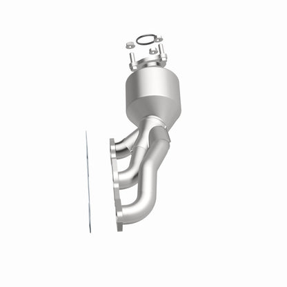 MagnaFlow Direct Fit Catalytic Converter 01-04 Nissan Frontier Passenger Side Manifold