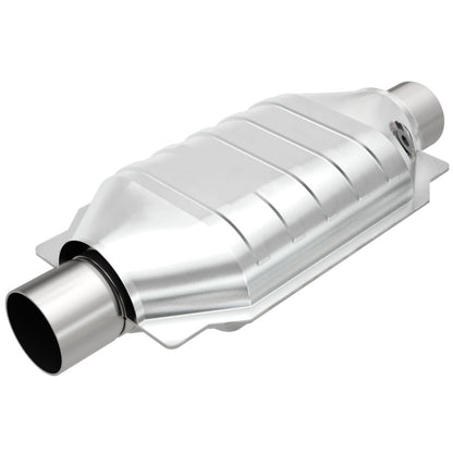 MagnaFlow Universal Catalytic Converter 2.25 W/O2 Boss
