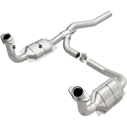 MagnaFlow Direct Fit Catalytic Converter NITRO- 07-09 6 3.7L OEM