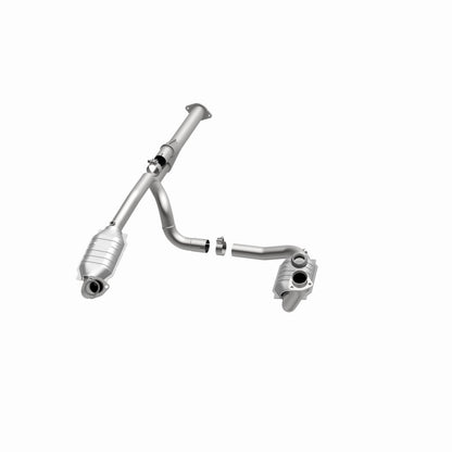 MagnaFlow Direct Fit Catalytic Converter 2002 Chevy E 1500 Van 4.3L
