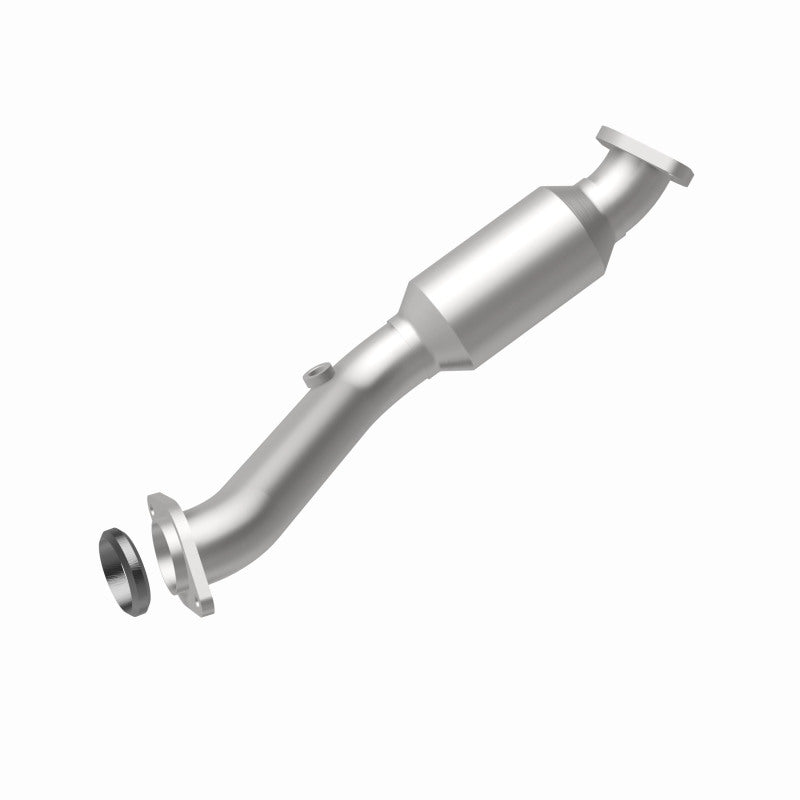 MagnaFlow Direct Fit Catalytic Converter CORVETTE 05-07 6.0L OEM