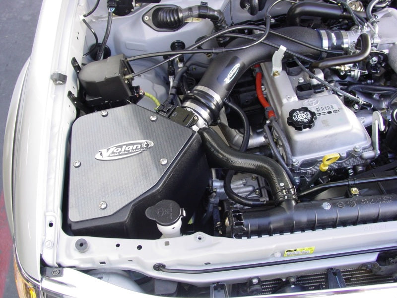 Volant 97-00 Toyota 4Runner/97-04 Tacoma 2.7 L4 Pro5 Closed Box Air Intake System