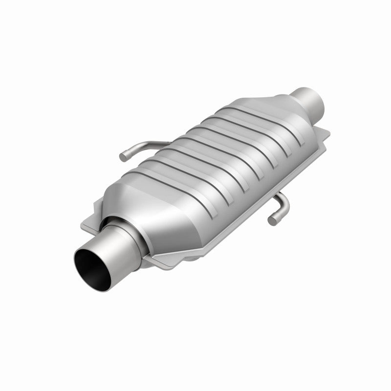 MagnaFlow Universal Catalytic Converter 2Air 19.5X7X4 2.25X2.25