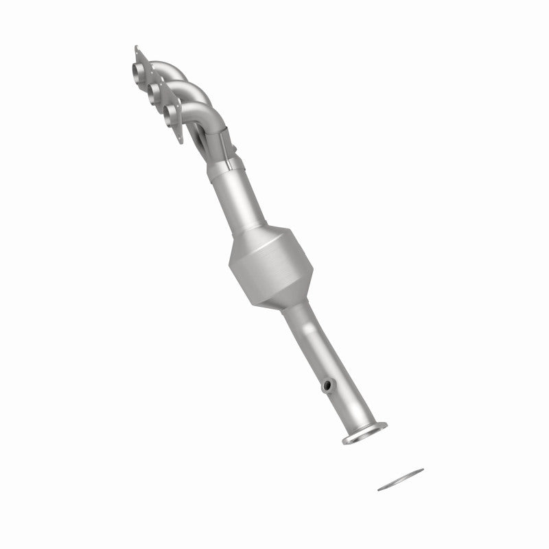 MagnaFlow Direct Fit Catalytic Converter BMW 5 06-07 Front OEM