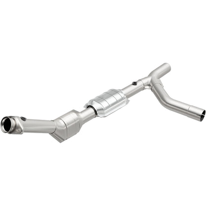 MagnaFlow Direct Fit Catalytic Converter 00-04 Ford E150 4.6L P/S