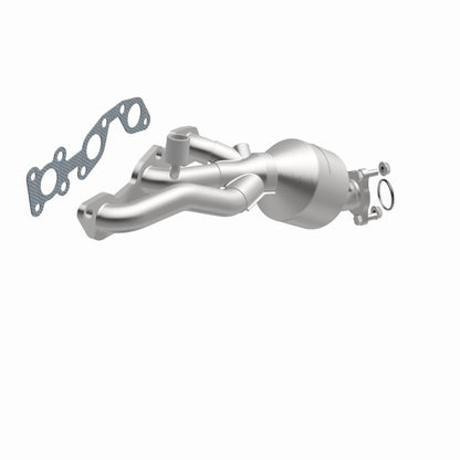 MagnaFlow Direct Fit Catalytic Converter 01-04 Nissan Frontier Driver Side Manifold
