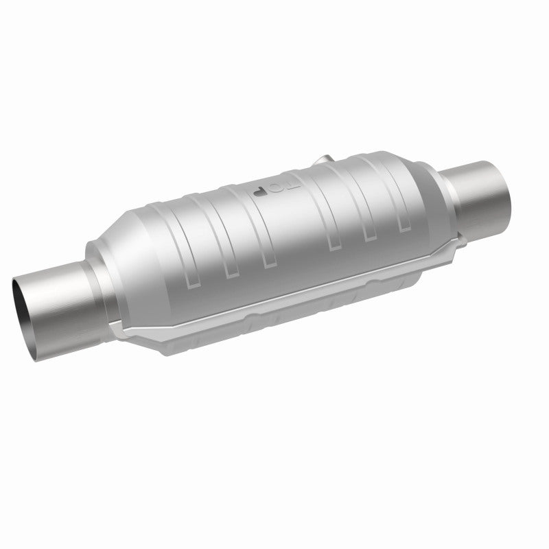 MagnaFlow Universal Catalytic Converter 2.50 OEM Angled O2