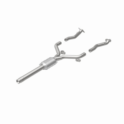 MagnaFlow Direct Fit Catalytic Converter 96-97 Lexus LS400 4.0L rear