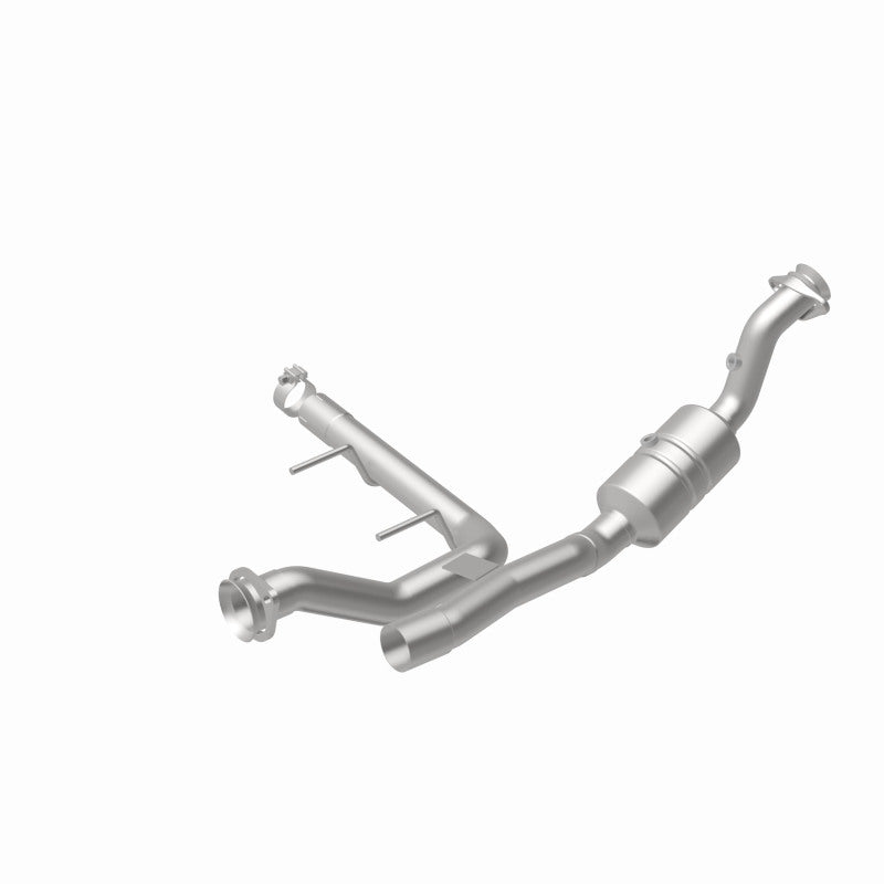 MagnaFlow Direct Fit Catalytic Converter 2017 F-150 3.5 OEM Underbody