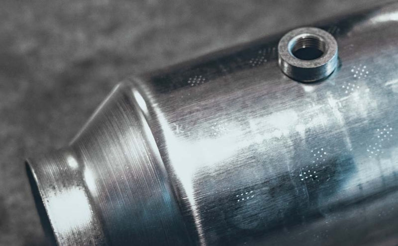 MagnaFlow Universal Catalytic Converter 2inch Preconv.