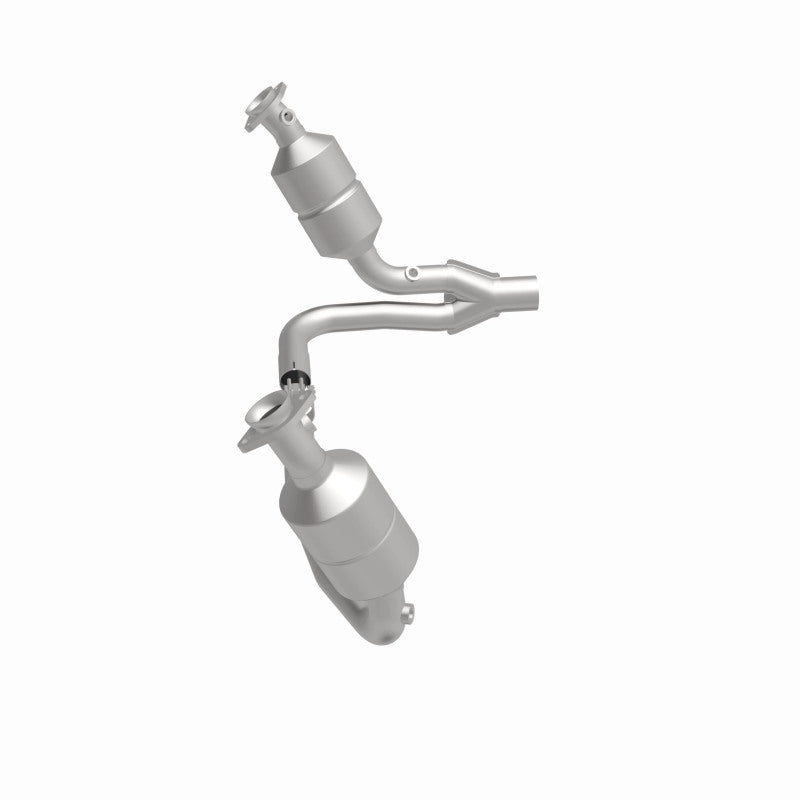 MagnaFlow Direct Fit Catalytic Converter OEM 2004 Dodge Dakota Underbody