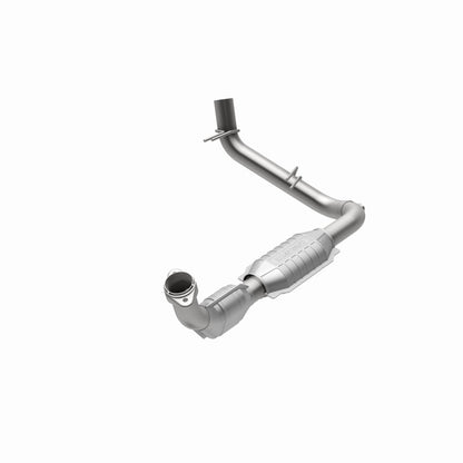 MagnaFlow Direct Fit Catalytic Converter 97-98 Ford Trucks 5.4L