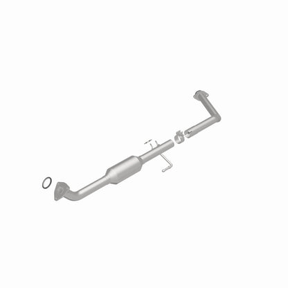 MagnaFlow Direct Fit Catalytic Converter OEM 2001-2004 Toyota Sequoia Underbody