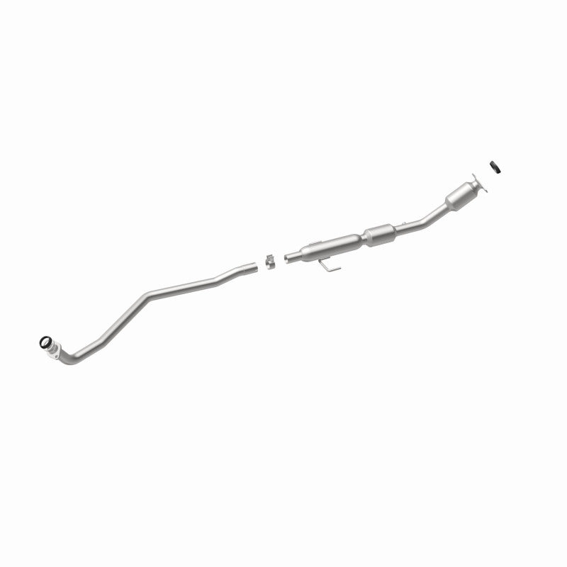 MagnaFlow Direct Fit Catalytic Converter 14-15 Toyota Corolla 1.8L