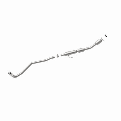 MagnaFlow Direct Fit Catalytic Converter 14-15 Toyota Corolla 1.8L