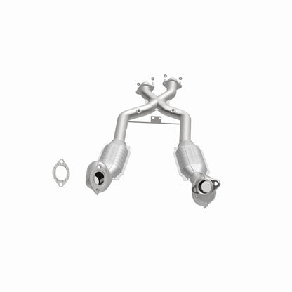 MagnaFlow Direct Fit Catalytic Converter 96-98 Ford Mustang 4.6L