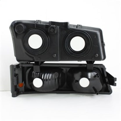 xTune Chevy Silverado 2500HD 03-06 Crystal Headlights w/ Amber Lights Smoke HD-JH-CSIL03-AM-SM-SET