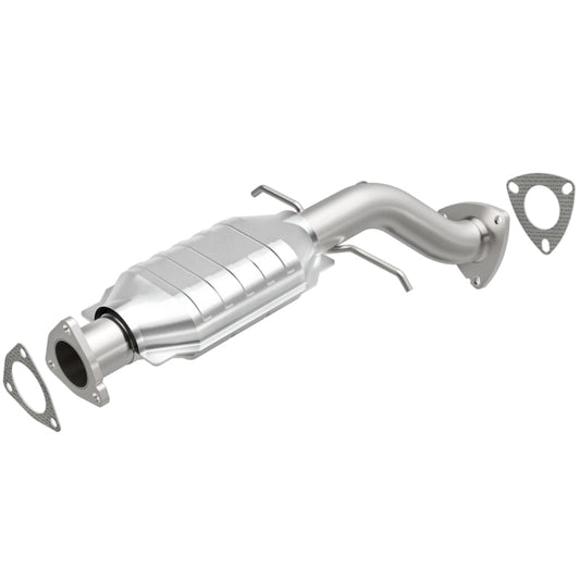 MagnaFlow Direct Fit Catalytic Converter 96-99 Blazer/Jimmy 4.3L