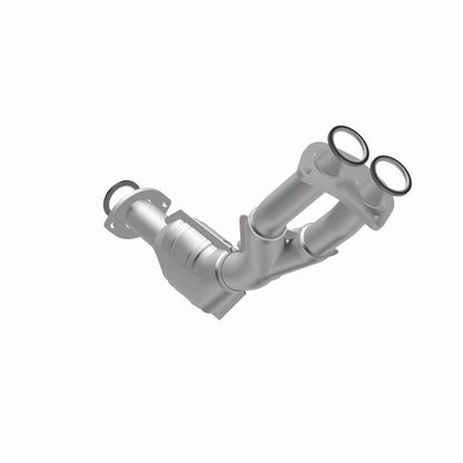 MagnaFlow Direct Fit Catalytic Converter 01-04 Tacoma 2.7L front 49S