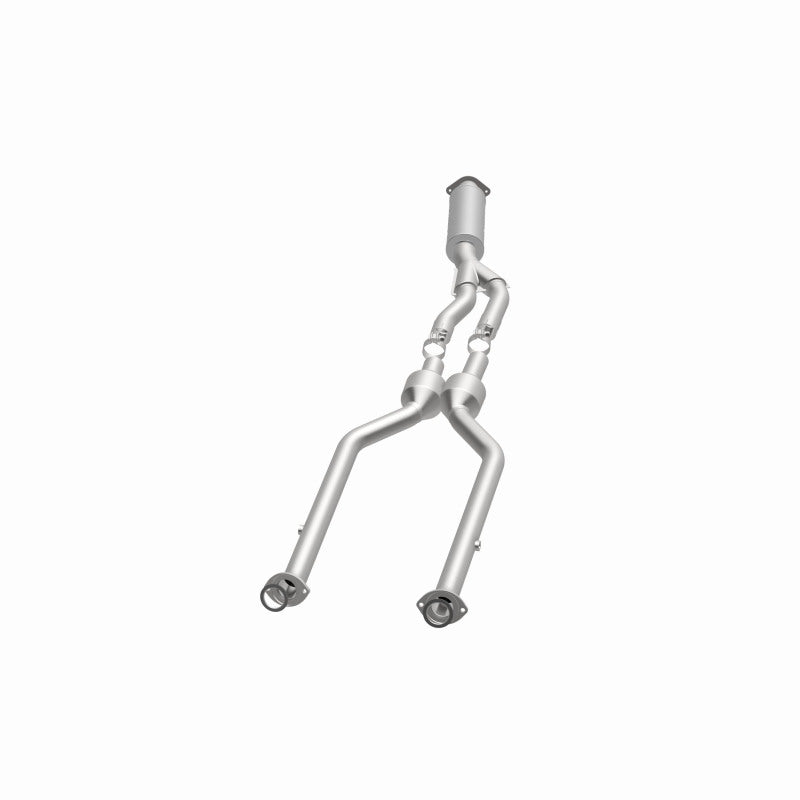 MagnaFlow Direct Fit Catalytic Converter 08-10 Lexus IS-F 5.0L