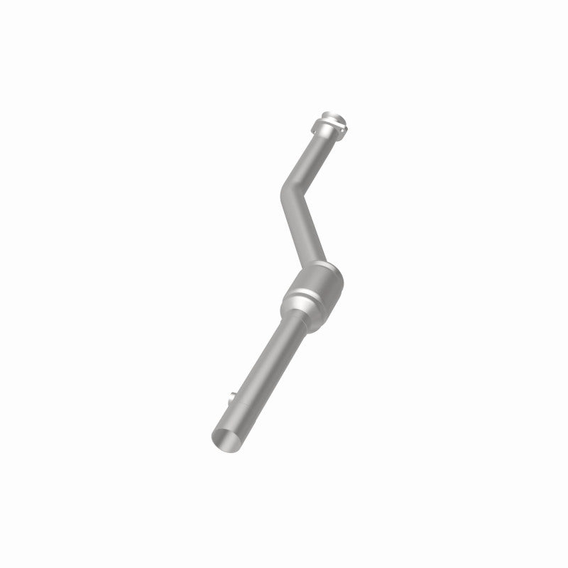 MagnaFlow Direct Fit Catalytic Converter 99-00 BMW 540i 4.4L DS Rear