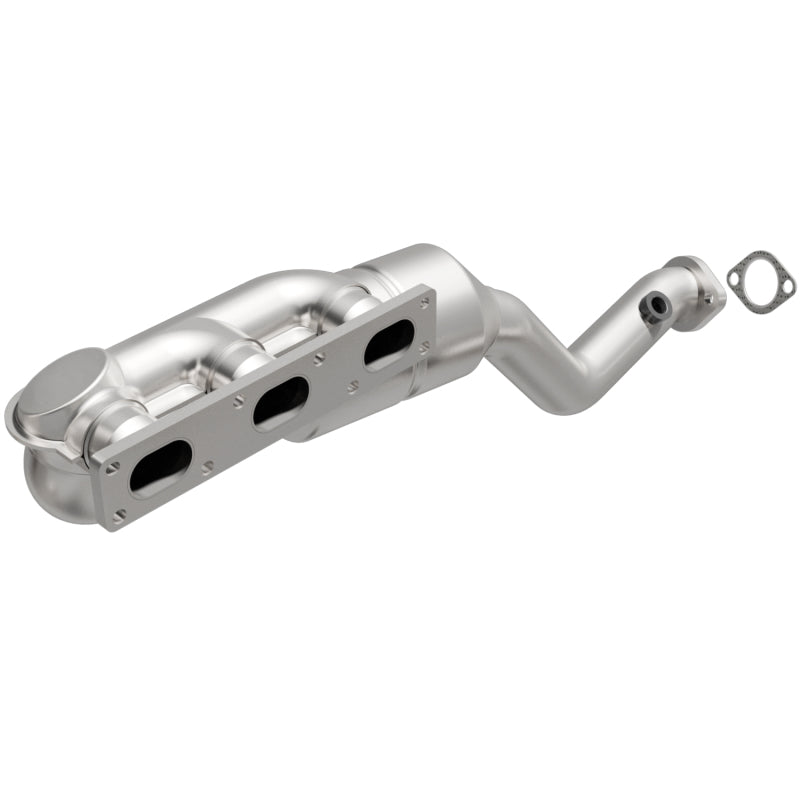 MagnaFlow Direct Fit Catalytic Converter BMW 5 99-00 Front