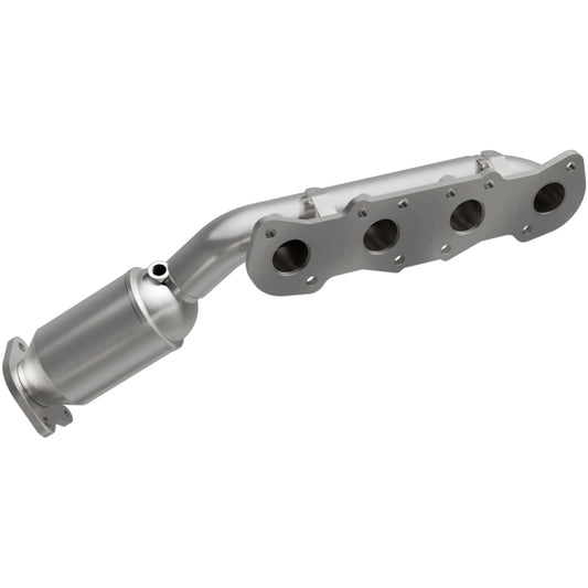 MagnaFlow Direct Fit Catalytic Converter 12-16 Hyundai Equus V8 5.0L Manifold