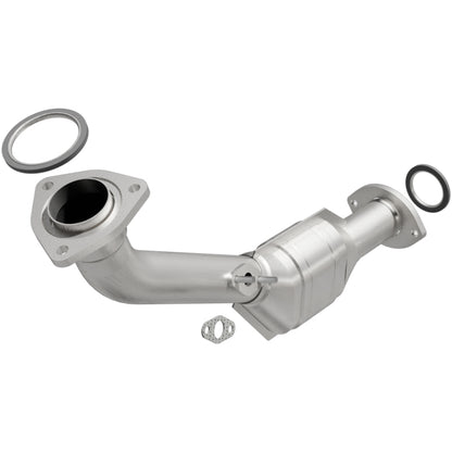 MagnaFlow Direct Fit Catalytic Converter 02-04 Tacoma 2.4L front 50S