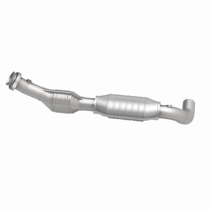 MagnaFlow Direct Fit Catalytic Converter 97-98 F150/F250 4.6L 4Wd D/