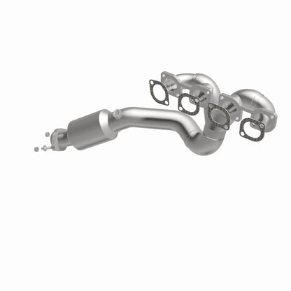 MagnaFlow Direct Fit Catalytic Converter BMW 99-03 540I 4.4L / 99-01 740I 4.4L California - D/S
