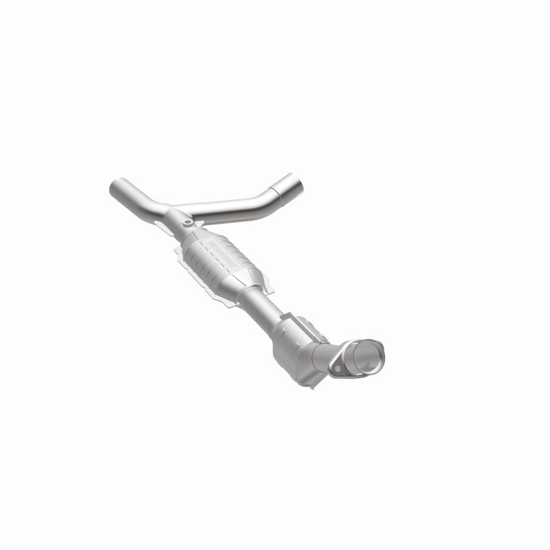 MagnaFlow Direct Fit Catalytic Converter 01-03 Ford E150 4.2L P/S
