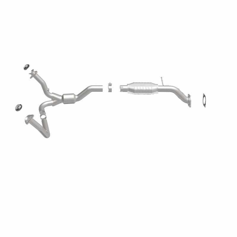 MagnaFlow Direct Fit Catalytic Converter 00-05 Blazer 4.3L