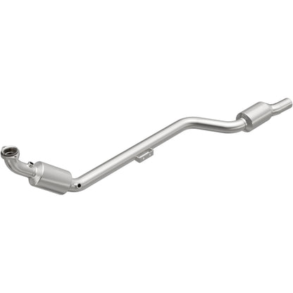MagnaFlow Direct Fit Catalytic Converter 02-04 Mercedes C32 3.2L Passenger Side