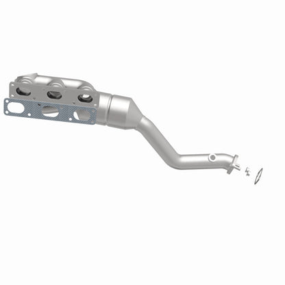 MagnaFlow Direct Fit Catalytic Converter BMW 5 99-00 Front