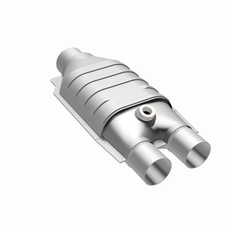 MagnaFlow Universal Catalytic Converter 2/2.5 Single O2 Boss