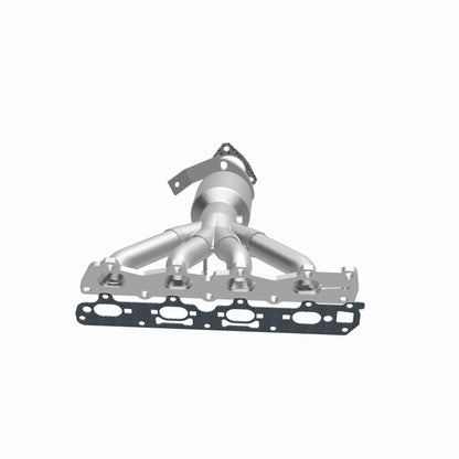 MagnaFlow Direct Fit Catalytic Converter 04-05 Chevrolet Malibu/Classic 2.2L (CA Emissions)