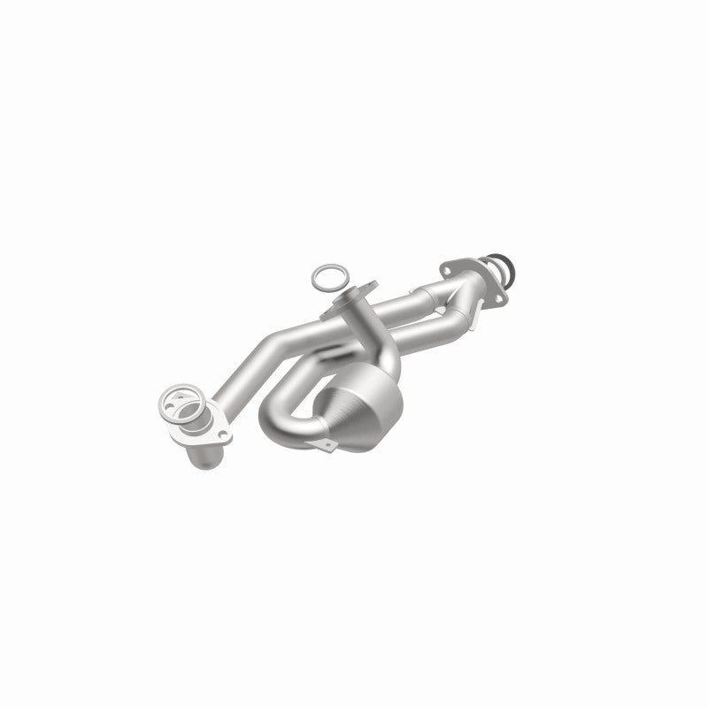 MagnaFlow Direct Fit Catalytic Converter 01-03 Toyota Sienna 3.0L fr