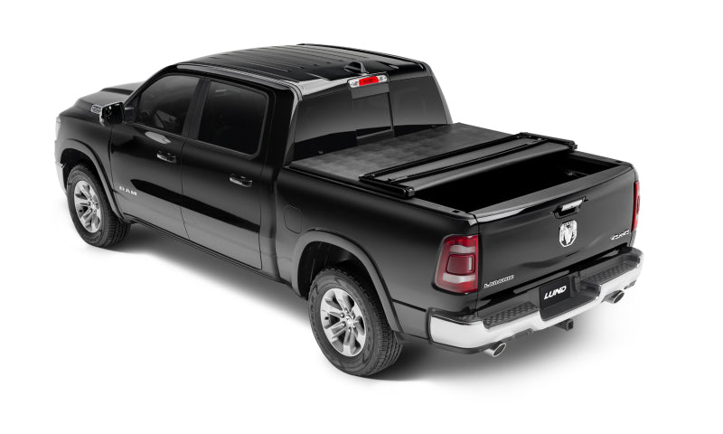Lund 02-17 Dodge Ram 1500 (6.5ft. Bed Excl. Beds w/Rambox) Genesis Tri-Fold Tonneau Cover - Black