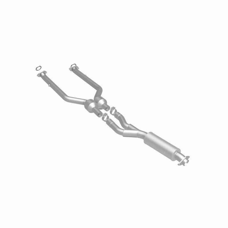 MagnaFlow Direct Fit Catalytic Converter 08-10 Lexus IS-F 5.0L