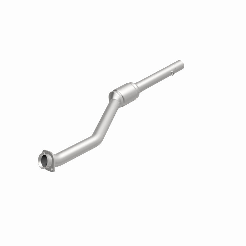 MagnaFlow Direct Fit Catalytic Converter 99-00 BMW 540i 4.4L DS Rear
