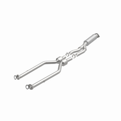 MagnaFlow Direct Fit Catalytic Converter 08-10 Lexus IS-F 5.0L