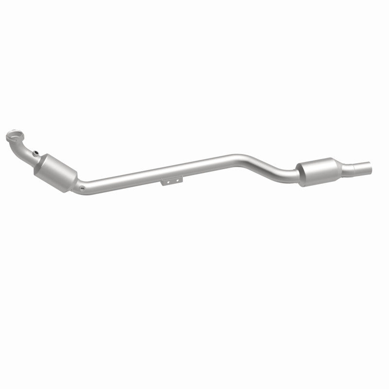 MagnaFlow Direct Fit Catalytic Converter 02-04 Mercedes C32 3.2L Passenger Side