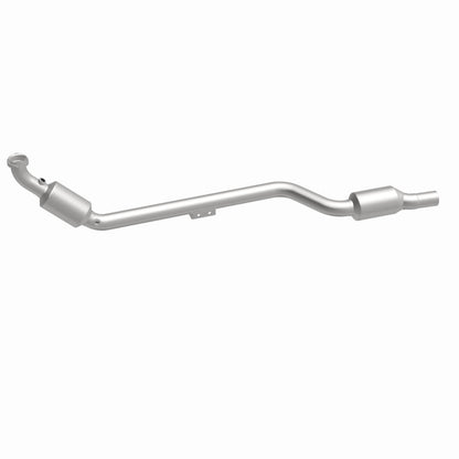 MagnaFlow Direct Fit Catalytic Converter 02-04 Mercedes C32 3.2L Passenger Side