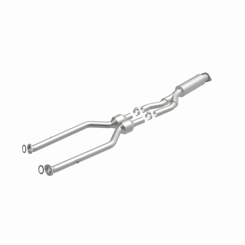 MagnaFlow Direct Fit Catalytic Converter 08-10 Lexus IS-F 5.0L