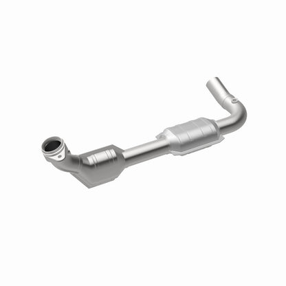 MagnaFlow Direct Fit Catalytic Converter 00-04 Ford E150 4.6L D/S