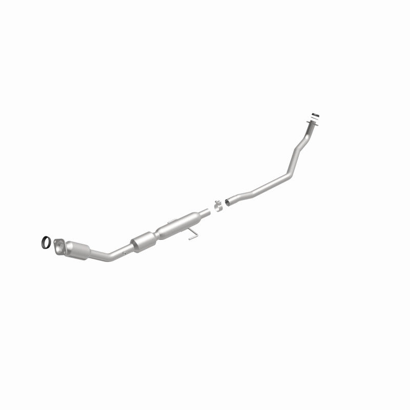 MagnaFlow Direct Fit Catalytic Converter 14-15 Toyota Corolla 1.8L