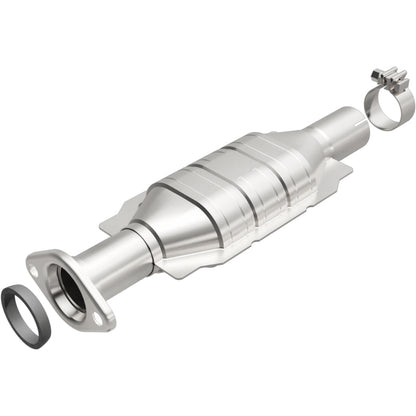MagnaFlow Direct Fit Catalytic Converter 09-11 Ford Escape 3.0L