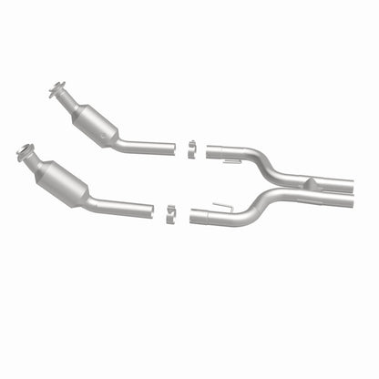 MagnaFlow Direct Fit Catalytic Converter 07-10 Ford Mustang 4.6L
