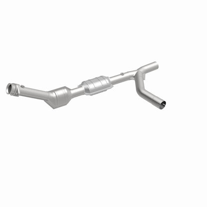 MagnaFlow Direct Fit Catalytic Converter 00-04 Ford E150 4.6L P/S