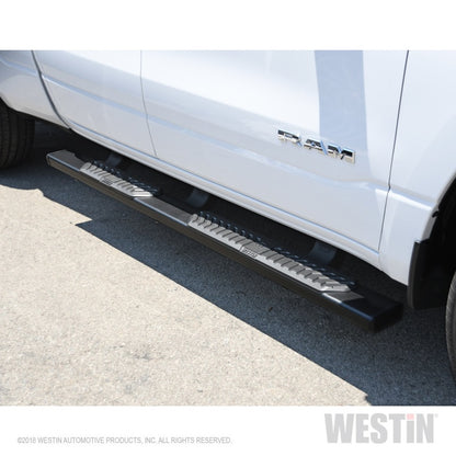 Westin 19-26 Ram 1500 Quad Cab (Excl Ram 1500 Classic) R5 Nerf Step Bars - Black